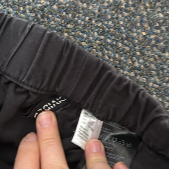 Divided joggers size 6 // 081706 - Picture 2 of 2